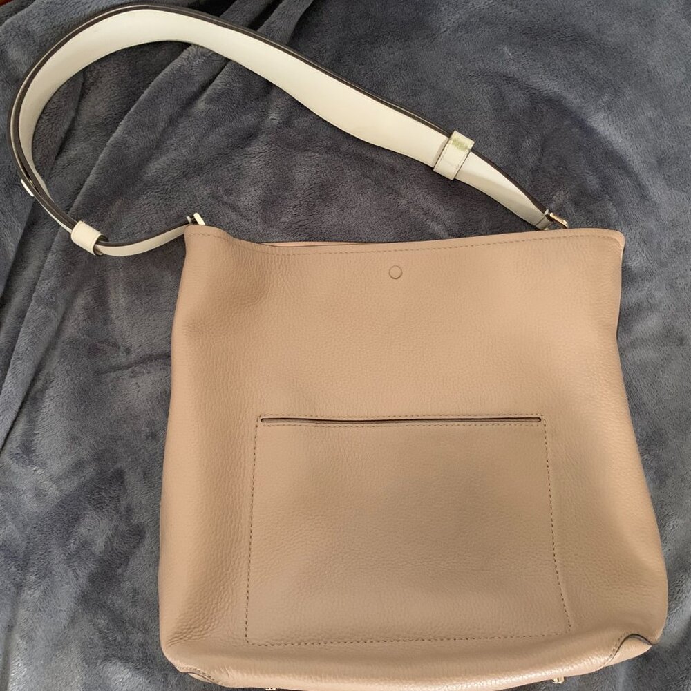 Kate Spade New York Beige Multi River Large Bucket Bag - Picture 10 of 16
